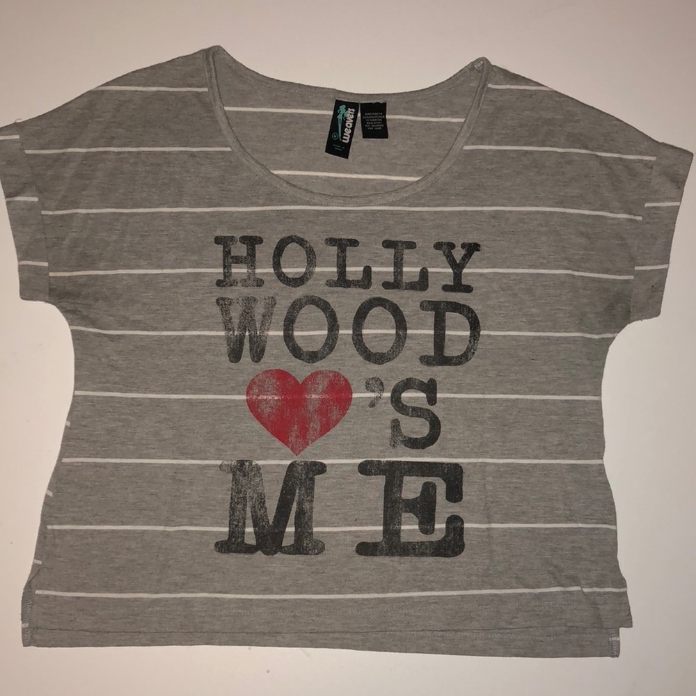 💙Graphic tee💙